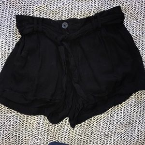 Flowy tie shorts